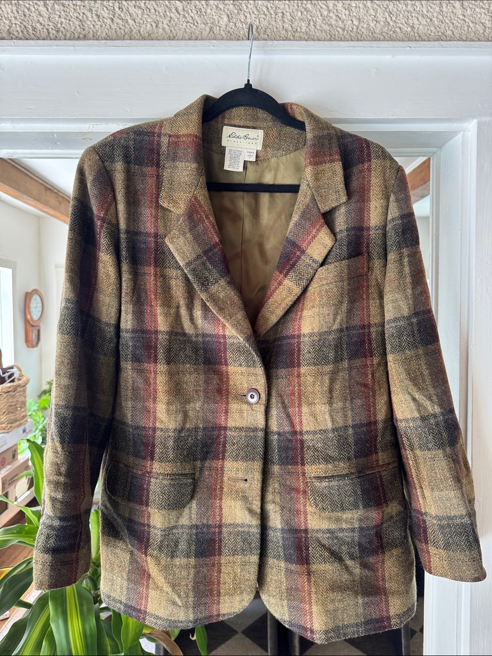 Eddie Bauer Plaid Wool Blazer in Brown, Tan & Burgundy